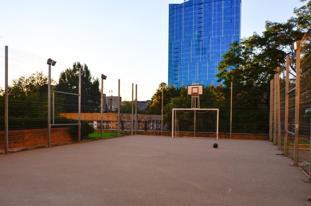 Diplomat ApartHotel Kiev Exterior foto